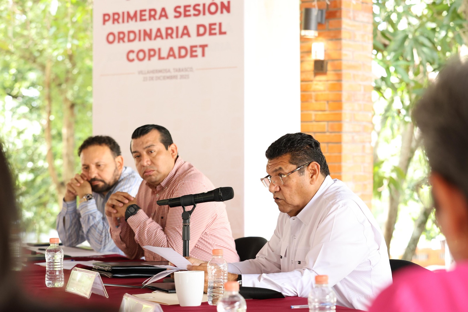“No descansaremos hasta que el bienestar sea un derecho de todas y todos”, afirma Javier May al encabezar sesión del Copladet.