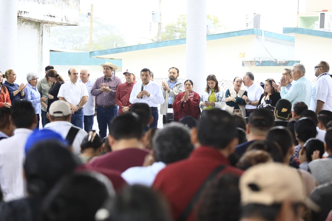 Gobierno del Estado atiende a familias teapanecas, con Jornadas de Territorio en Hermenegildo Galeana tercera.
