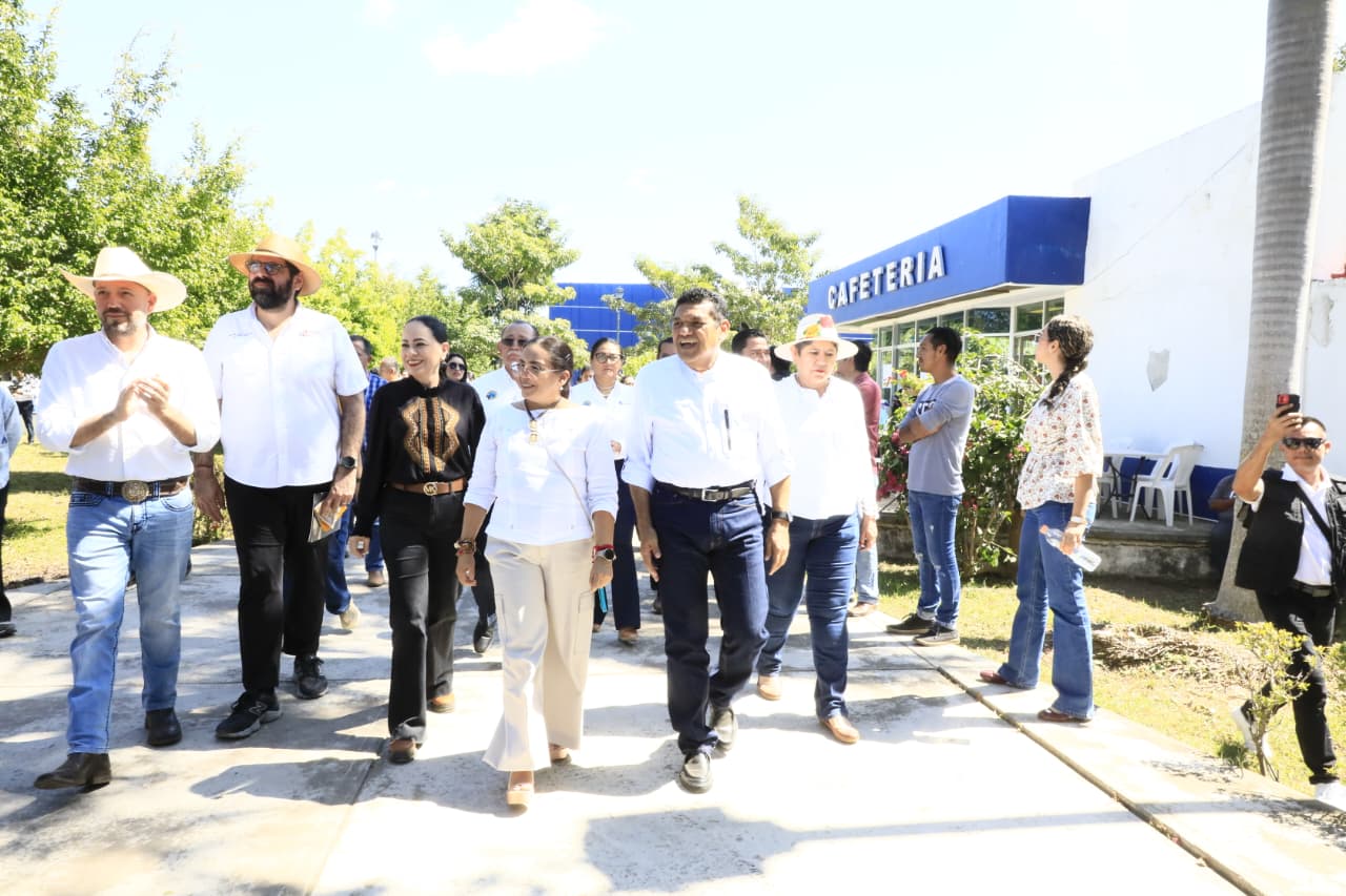Fortalece Gobierno de Javier May infraestructura del Tec de los Ríos; se invirtieron casi 6 mdp para mejorar espacios educativos.