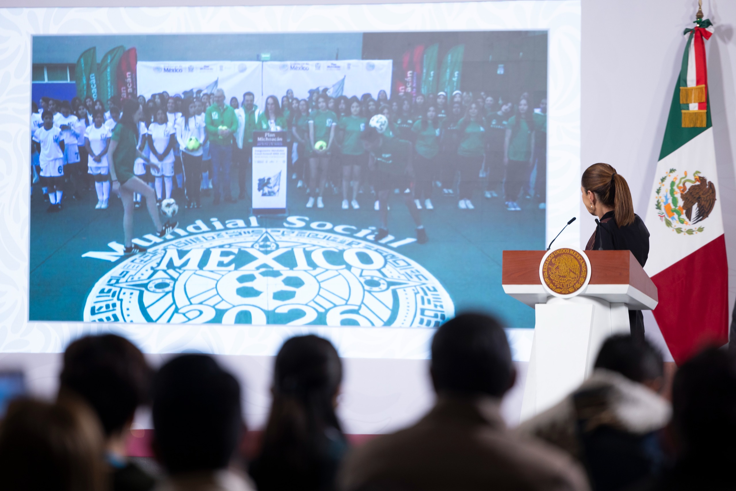 LLEGADA DE 98.2 MILLONES DE VISITANTES INTERNACIONALES A MÉXICO EN 2025 ES RESULTADO DE LA GRANDEZA CULTURAL Y LA TRANSFORMACIÓN DEL PAÍS: PRESIDENTA CLAUDIA SHEINBAUM.