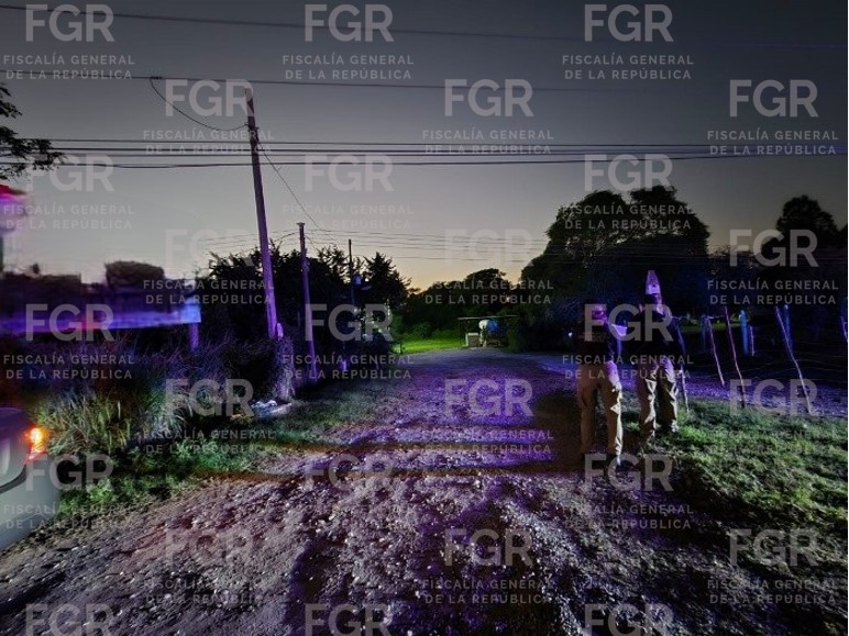 EN CATEO, FGR ASEGURA APROXIMADAMENTE TRES MIL LITROS DE GAS L.P., EN EL MUNICIPIO DE CENTRO, TABASCO.