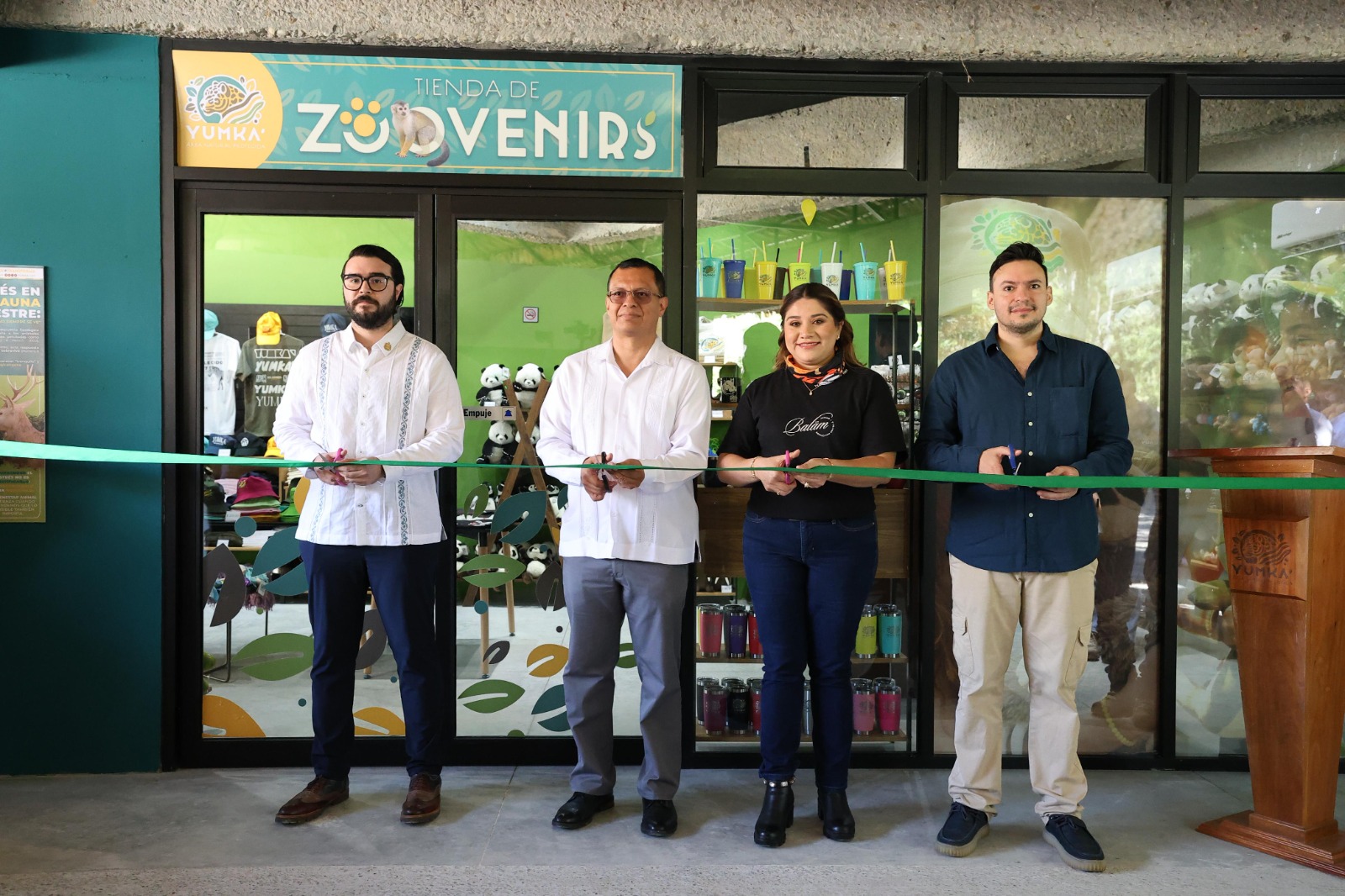 Signan convenio Yumka’ y hoteleros para fortalecer promoción turística de esta área natural y se inauguran espacios rehabilitados para disfrute de visitantes.