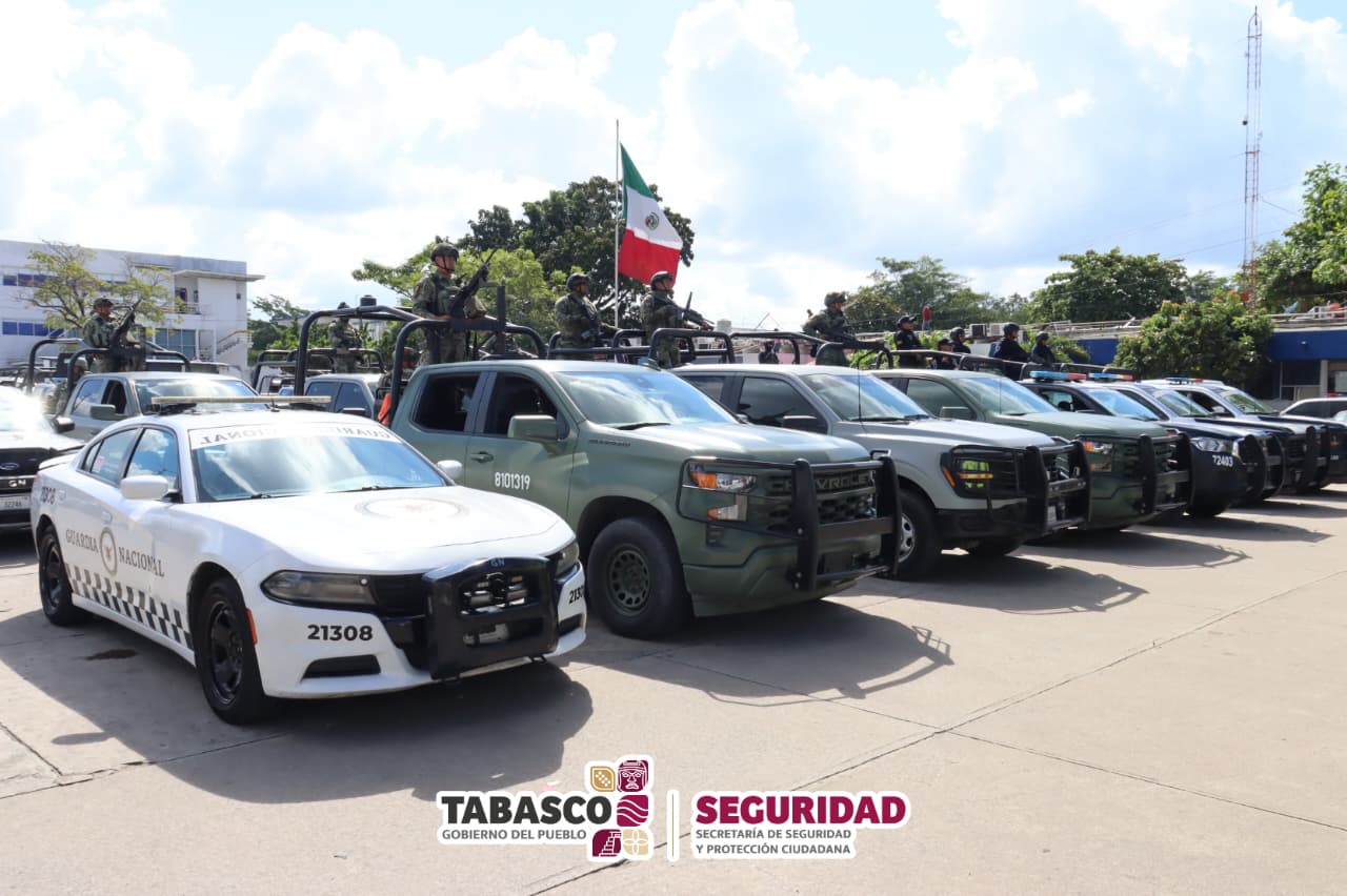 Desmantelan arsenal y decomisan explosivos en Tabasco; FIRT Olmeca asegura droga, ganado y maquinaria.