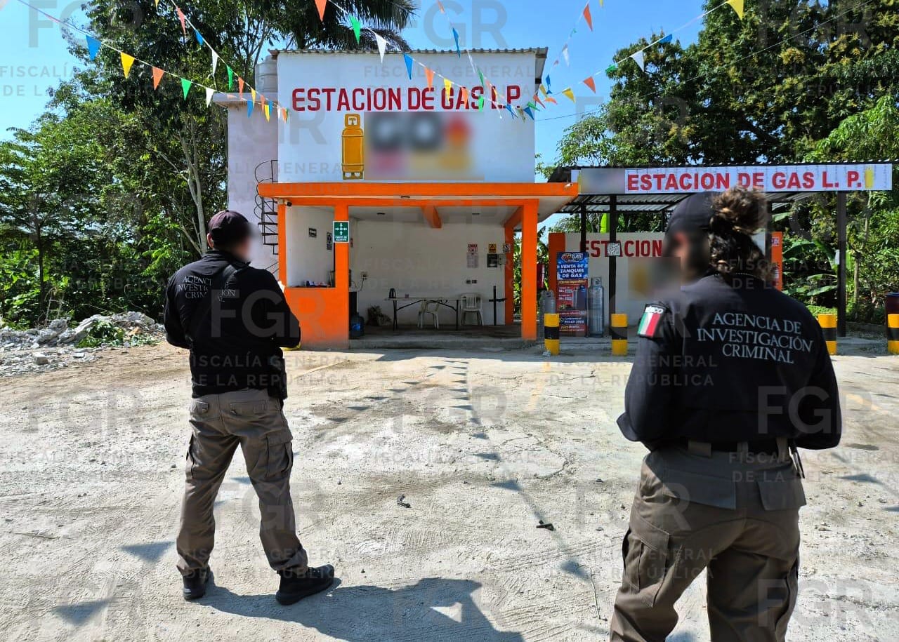 EN CATEO, FGR ASEGURA APROXIMADAMENTE CUATRO MIL 500 LITROS DE GAS L.P., EN CENTRO, TABASCO.