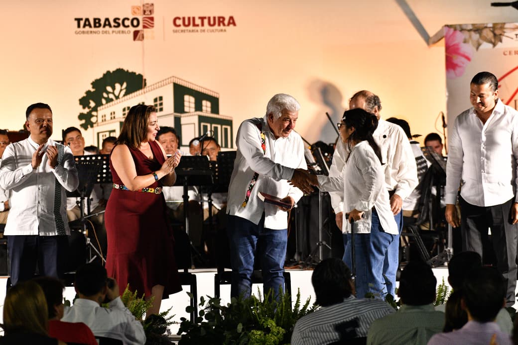 Con anécdotas inéditas, una sede histórica y el homenaje a tres grandes literatos tabasqueños, el Gobierno del Pueblo da inicio a las Jornadas Pellicerinas “Ecos del Trópico”.