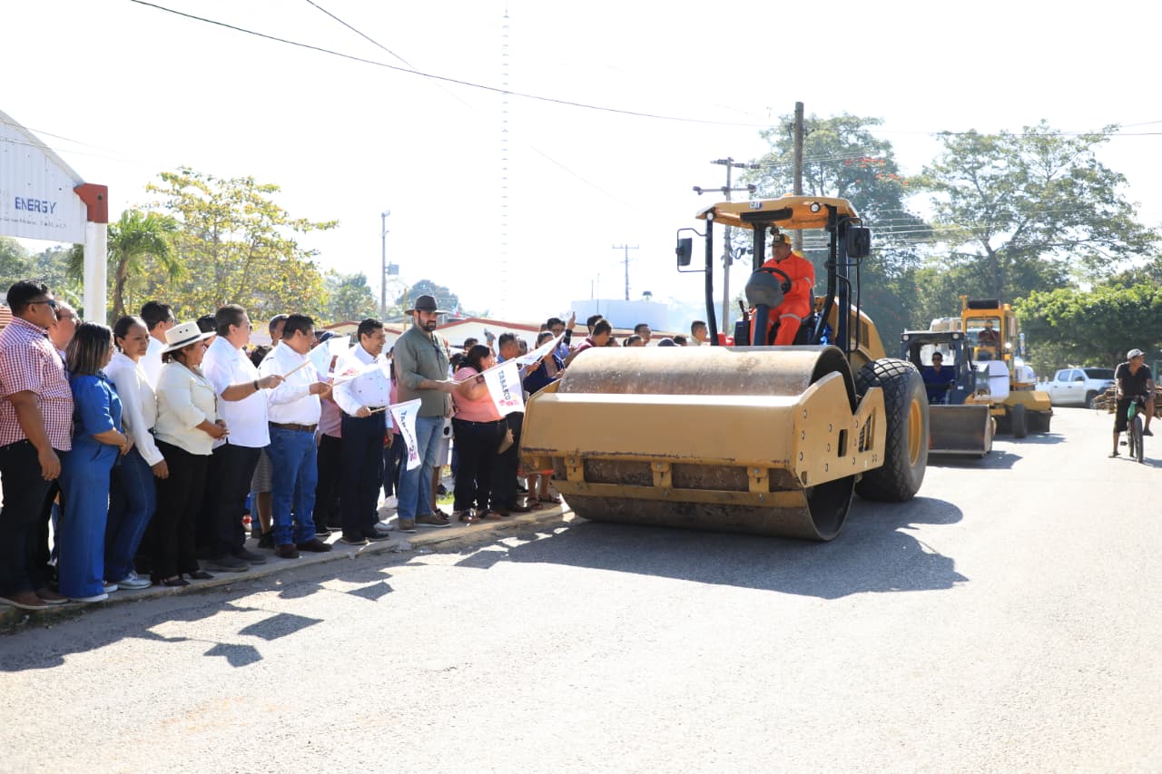 Este viernes inicia la segunda etapa de la ampliación de la Vía Corta, en el tramo Cunduacán-Comalcalco, anuncia Javier May.
