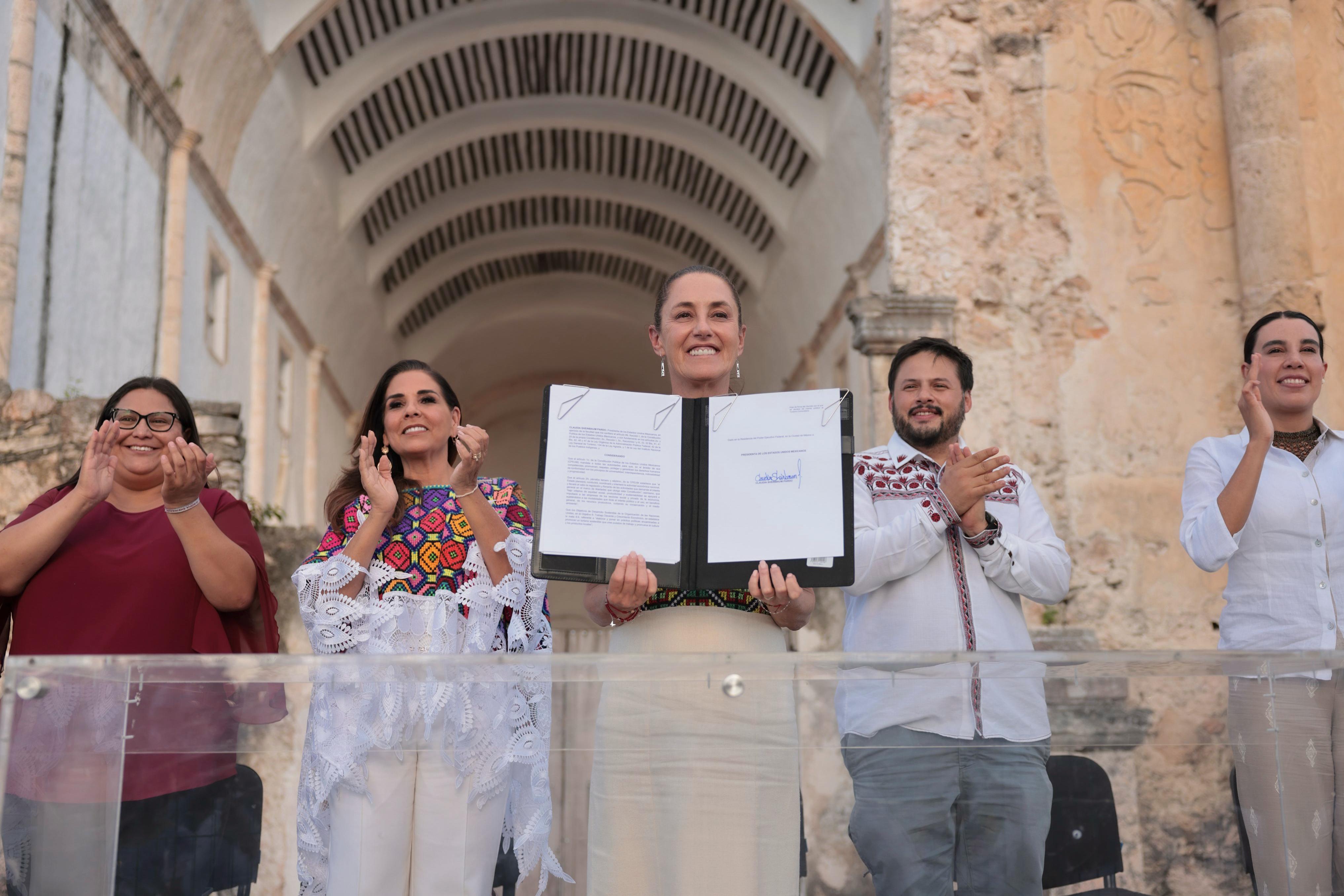 Por justicia, presidenta Claudia Sheinbaum declara al turismo comunitario como actividad de interés público y prioridad nacional.