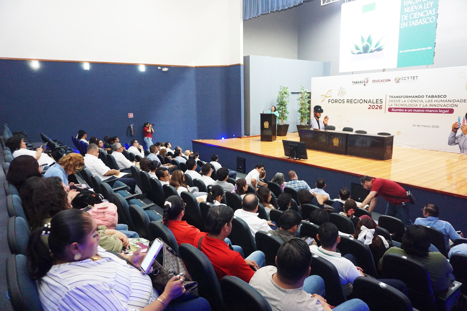 Presentan foros regionales 2026 para fortalecer el desarrollo científico y tecnológico en Tabasco.