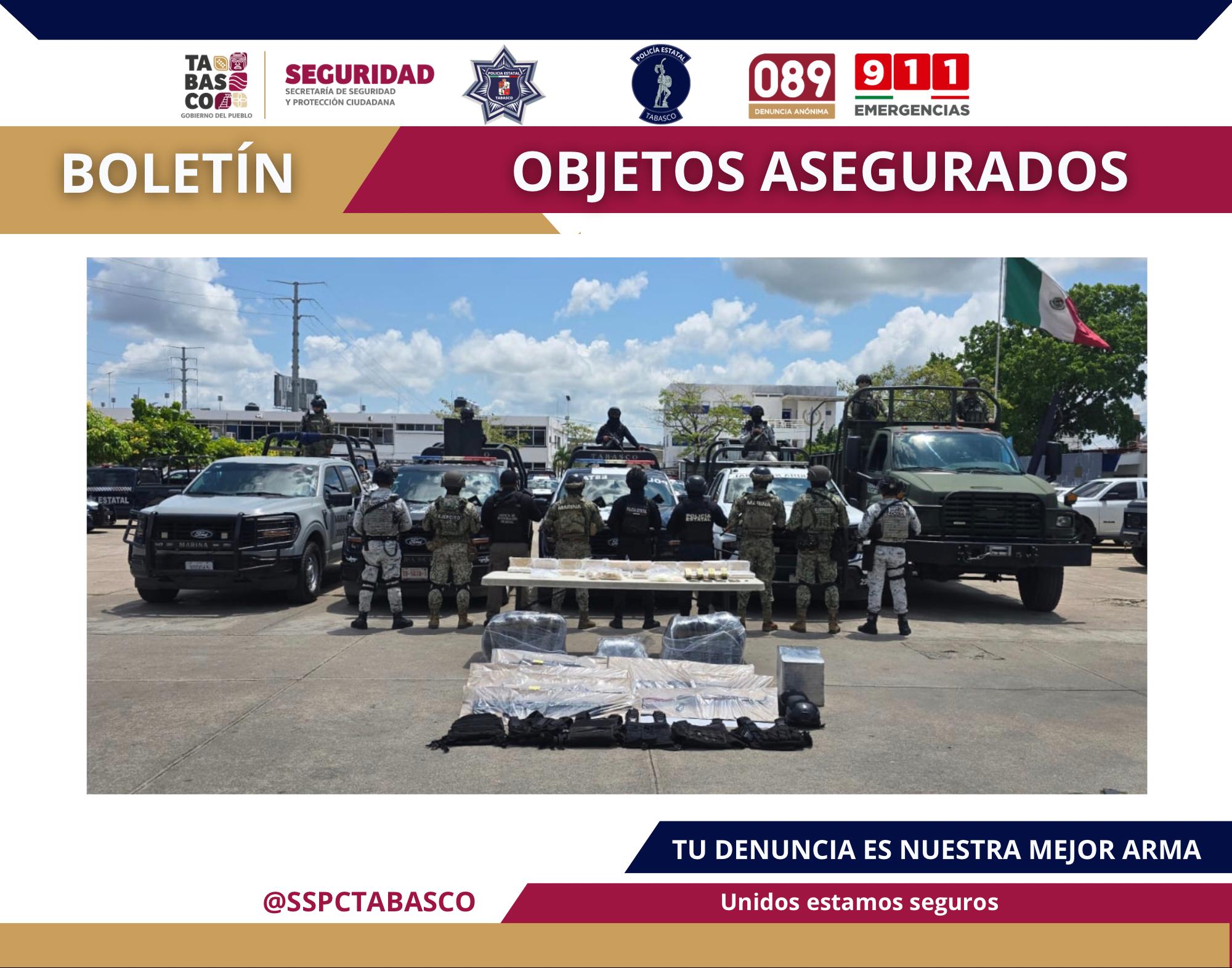 Aseguran SSPC y FIRT Olmeca vehículo donde se encontraban 27 paquetes de cocaína, diversas drogas, armas y equipo táctico en Centro.