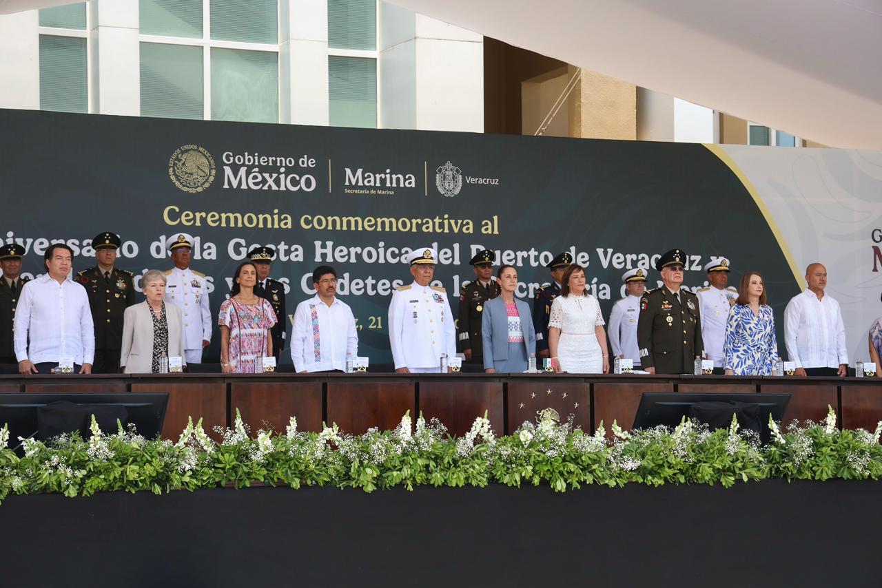 El amor al pueblo vence al entreguismo y a la ambición; la patria se ama y defiende: presidenta Claudia Sheinbaum en 112 aniversario de la defensa del puerto de Veracruz.