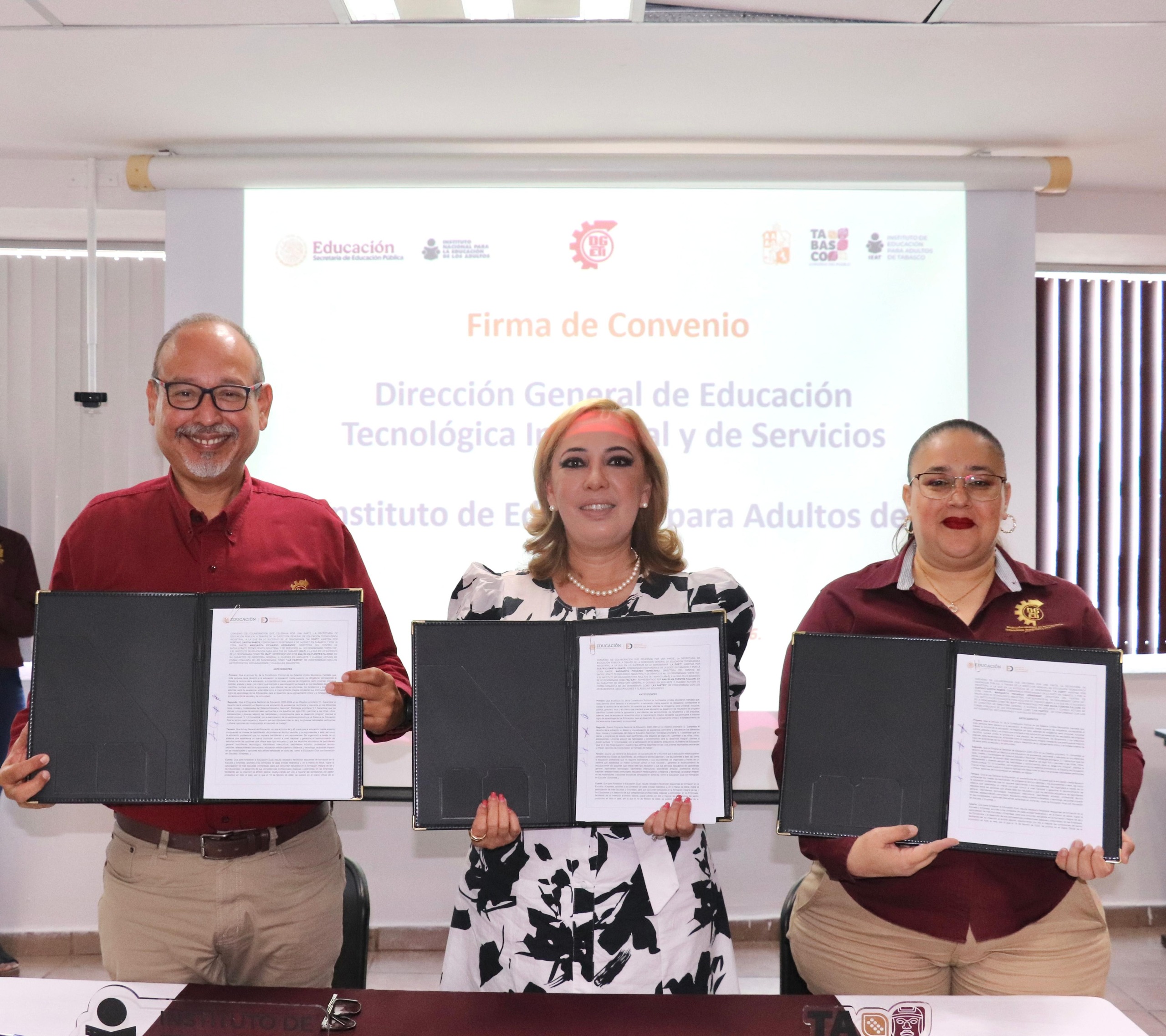 Tabasco, pionero a nivel nacional en Educación Dual con alianza IEAT-DGETI.