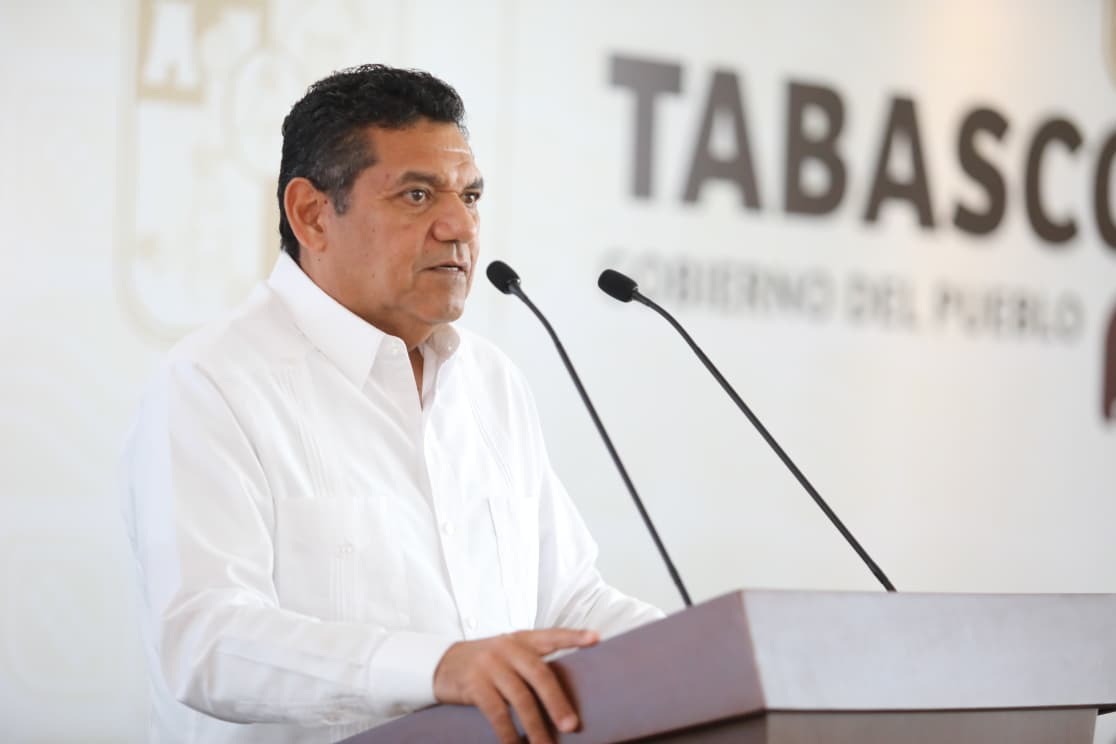 Destaca Javier May saldo blanco de Desfile de Carros Alegóricos y afirma que todo está listo para la elección de la Flor de Oro y la inauguración de la Feria Tabasco 2026.