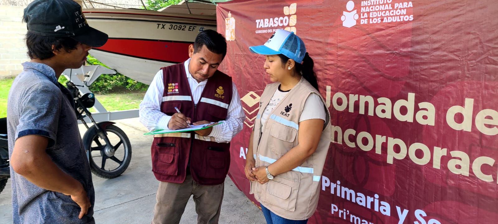 IEAT fortalece presencia en comunidades para garantizar el acceso a la educación básica.