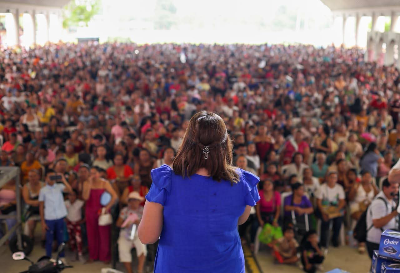 Gran festejo por el Día de la Madres en Huimanguillo