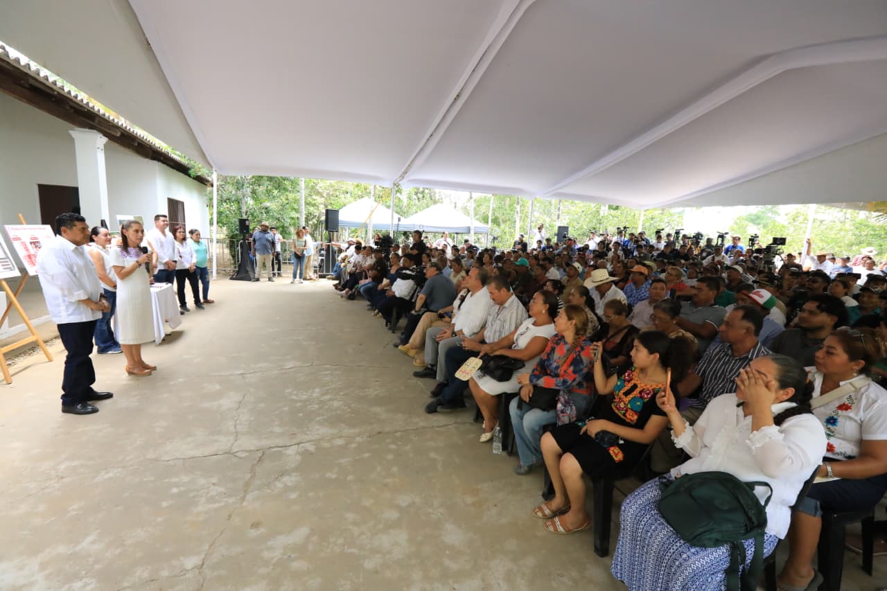 Cacao tabasqueño será punta de lanza con la construcción de fábrica de Chocolate Bienestar; productores locales se alistan para participar en el proyecto.
