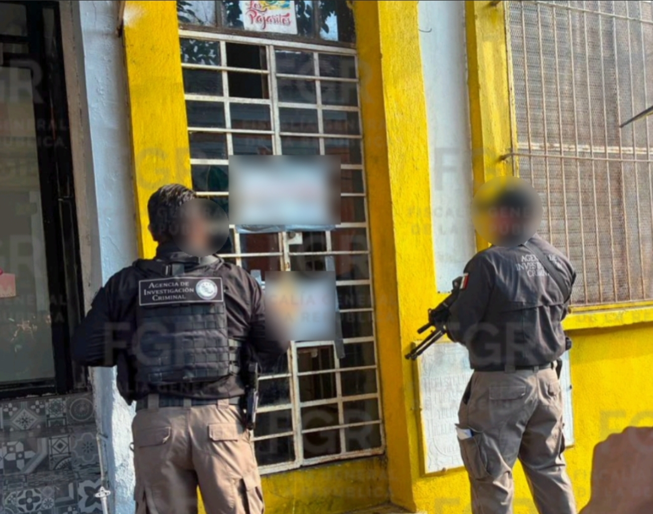 En cateo la FGR asegura equipo presuntamente utilizado para Red de Pornografía.