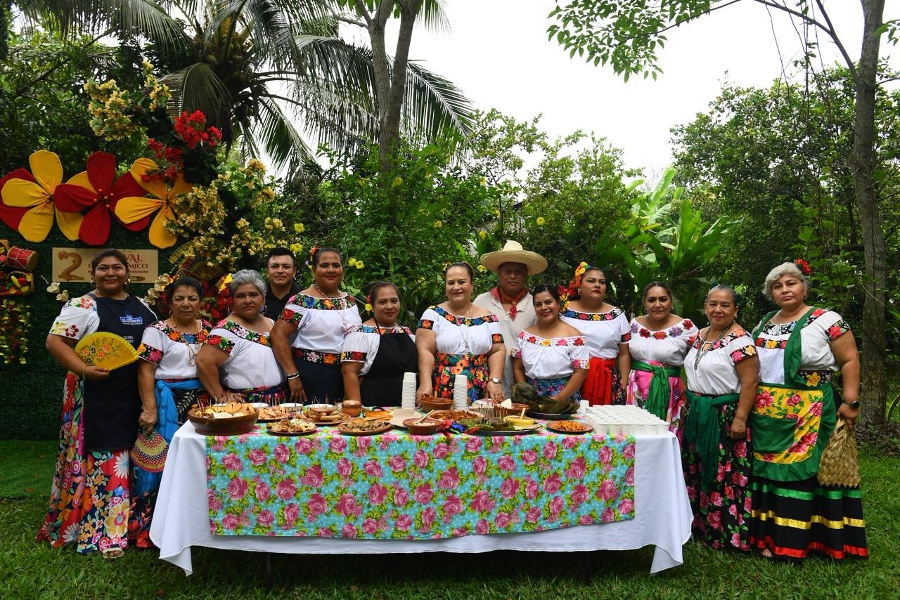 Inauguran el segundo festival gastronómico de la Cocina Tradicional Tabasqueña “Raíces de Humo” en Comalcalco.
