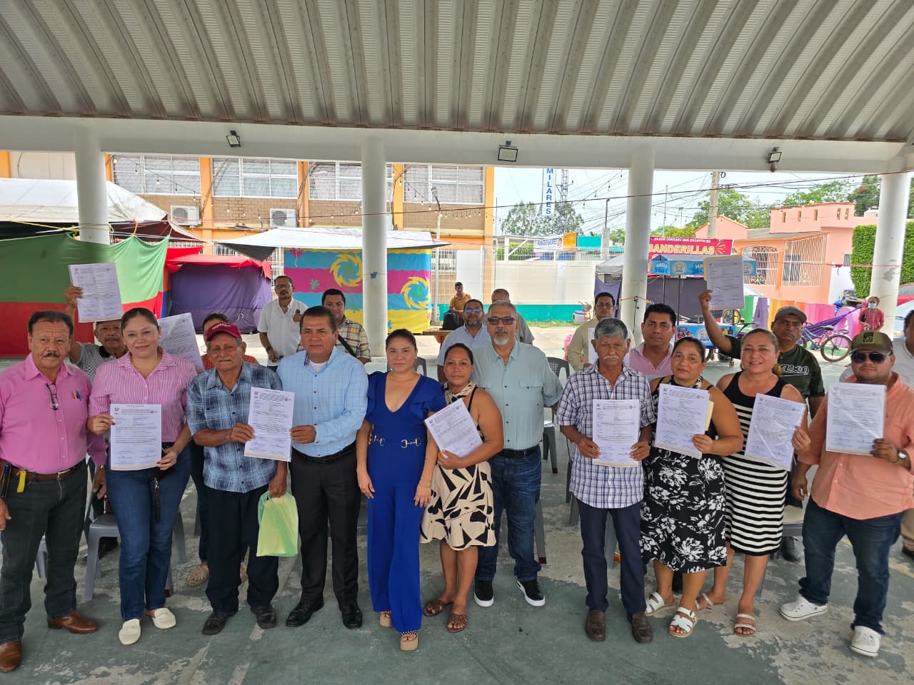 Ponen fin a incertidumbre jurídica de más habitantes de Jalpa de Méndez.