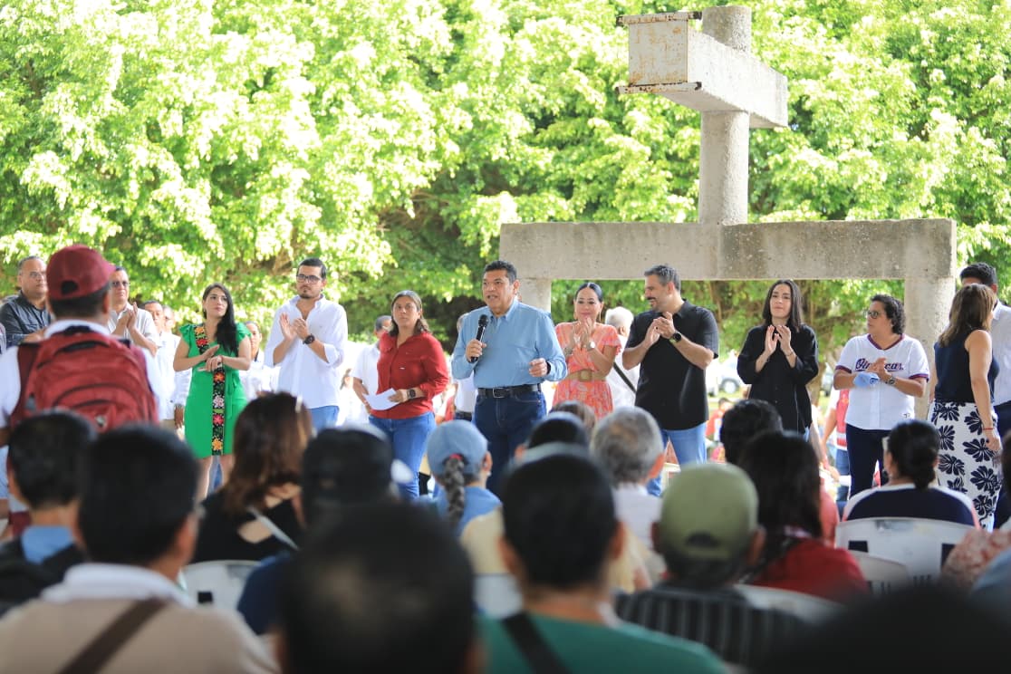 En Paraíso, Javier May encabeza Jornada de Atención en Territorio número 140: «hemos recuperado el territorio y estamos más cerca del pueblo», enfatizó.