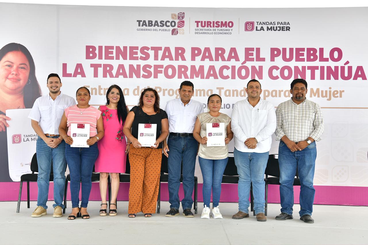 Jalapa se fortalece con programa Tandas para la Mujer: 600 emprendedoras reciben el respaldo financiero del Gobierno del Estado.