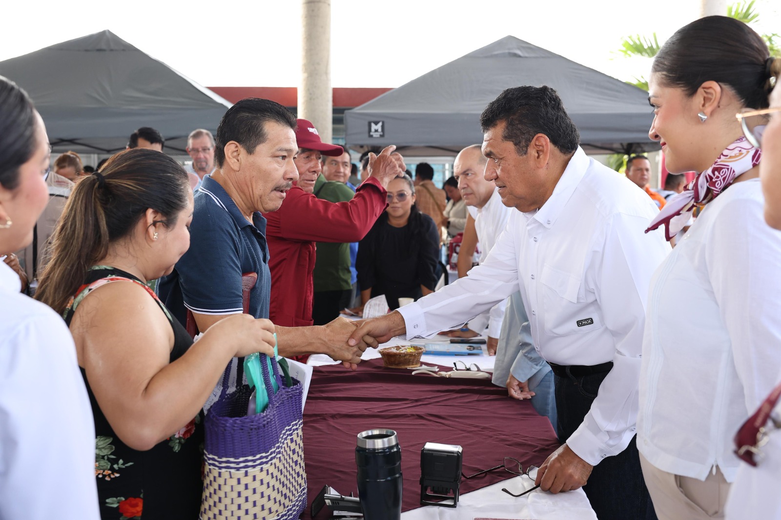 Con el respaldo ciudadano, Gobernador Javier May concluye gira de audiencias públicas en la Zona Indígena Yokot’an de Buena Vista 1ª sección.