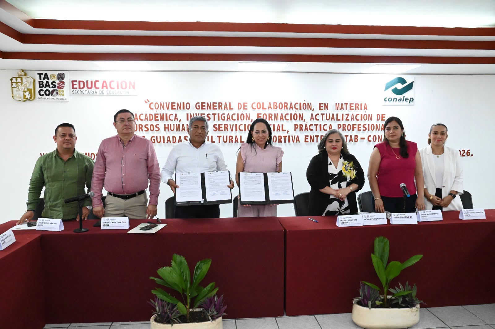 Impulsan SETAB y CONALEP Tabasco acciones conjuntas para fortalecer la educación media superior.
