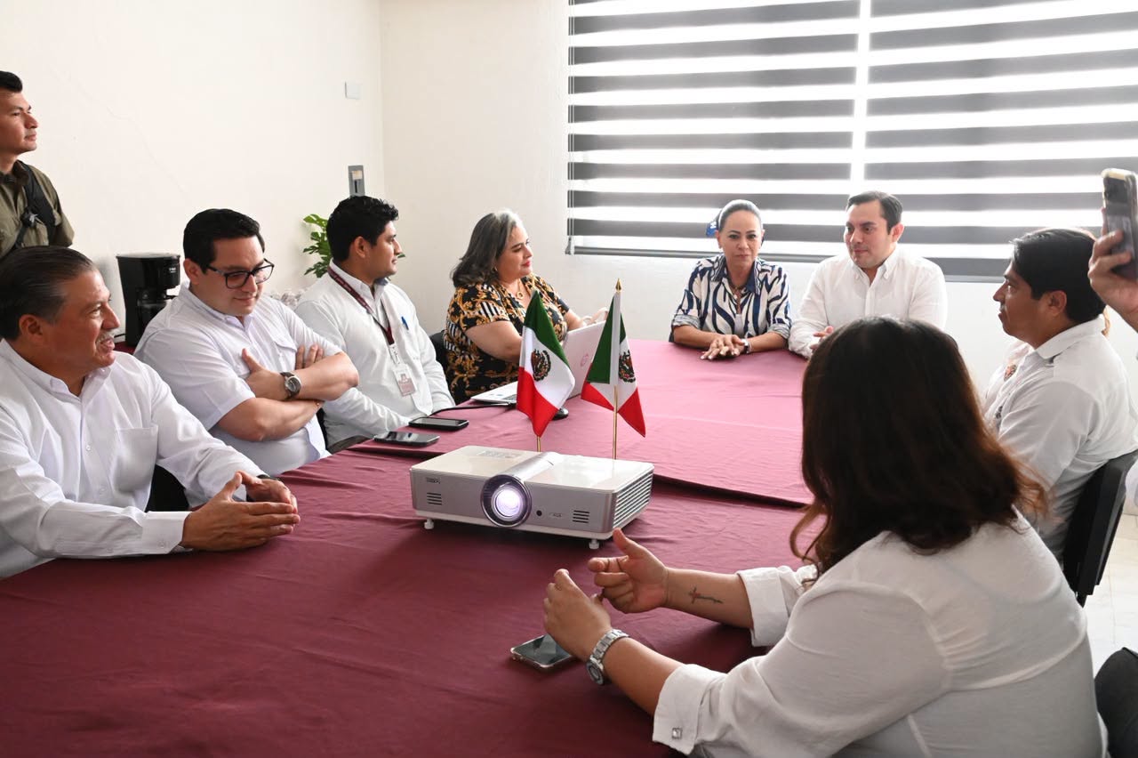 Impulsan SETAB y CCYTET acciones conjuntas para fortalecer la educación, la ciencia, la tecnología y la innovación en Tabasco.