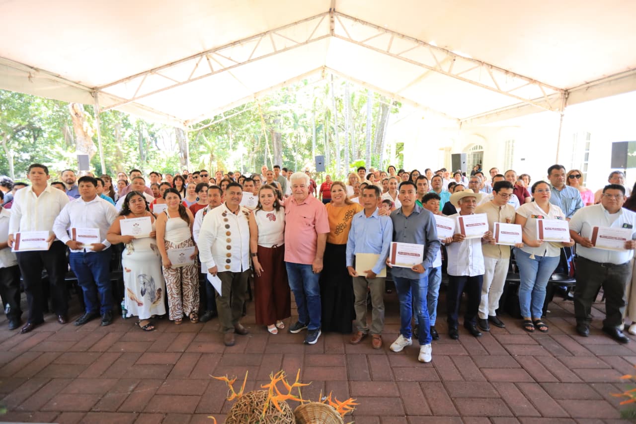 Reafirma Gobierno del Estado respaldo a artesanas y artesanos para preservar la identidad cultural de Tabasco.