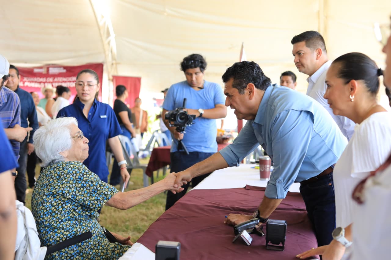 En los últimos dos años Tabasco ha mejorado mucho con obras, programas sociales y productivos; «vamos construyendo una paz duradera entre todos»: Javier May.